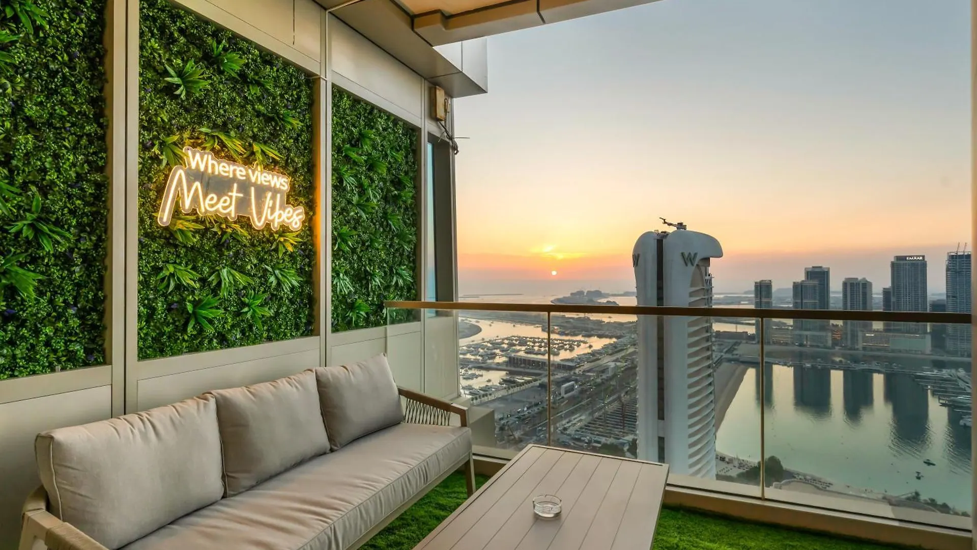 Sensational Direct Sea, Ain View And Palm Jumeirah In Dubai Marina Apartment