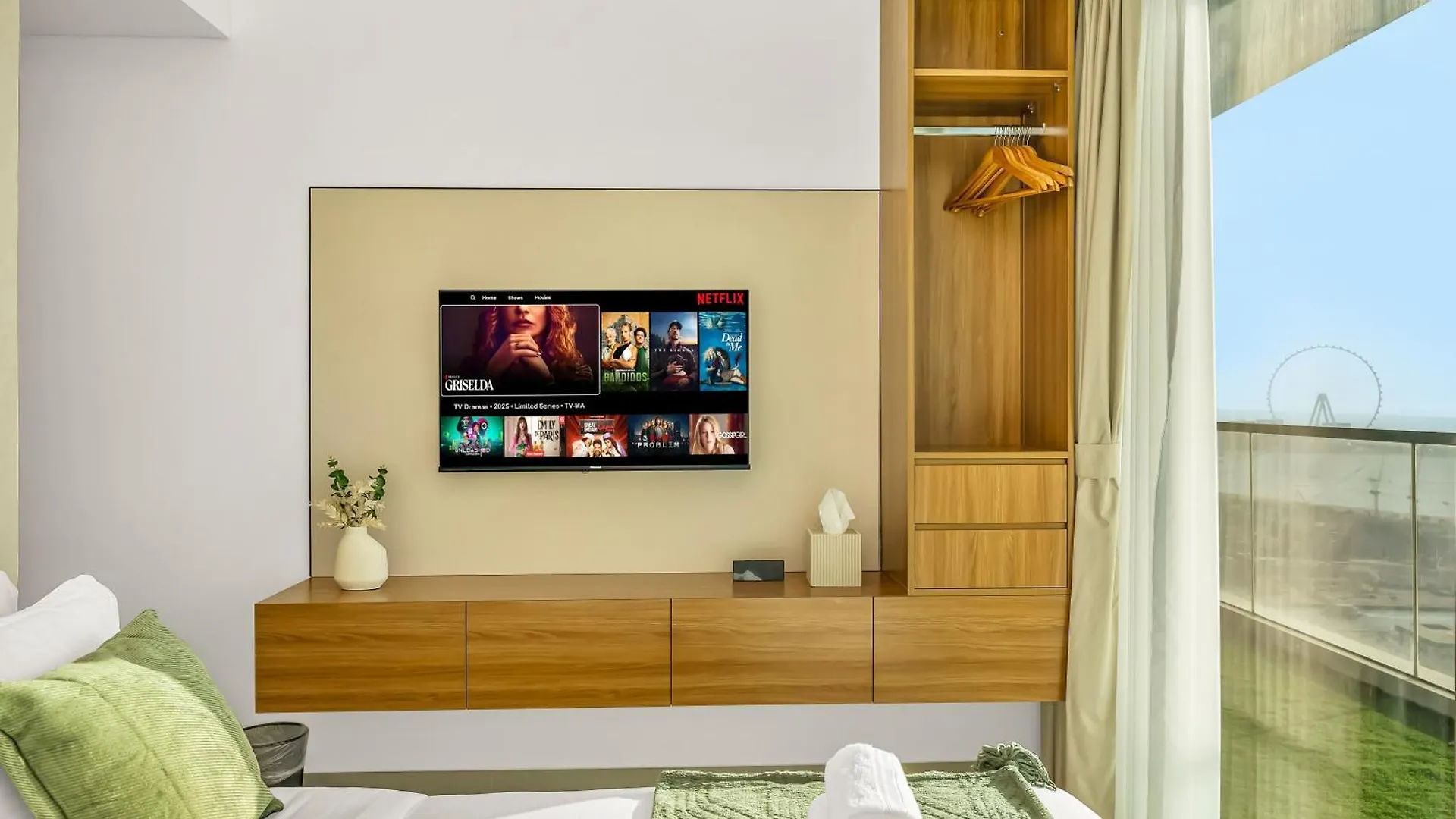 Sensational Direct Sea, Ain View And Palm Jumeirah In Dubai Marina Apartment