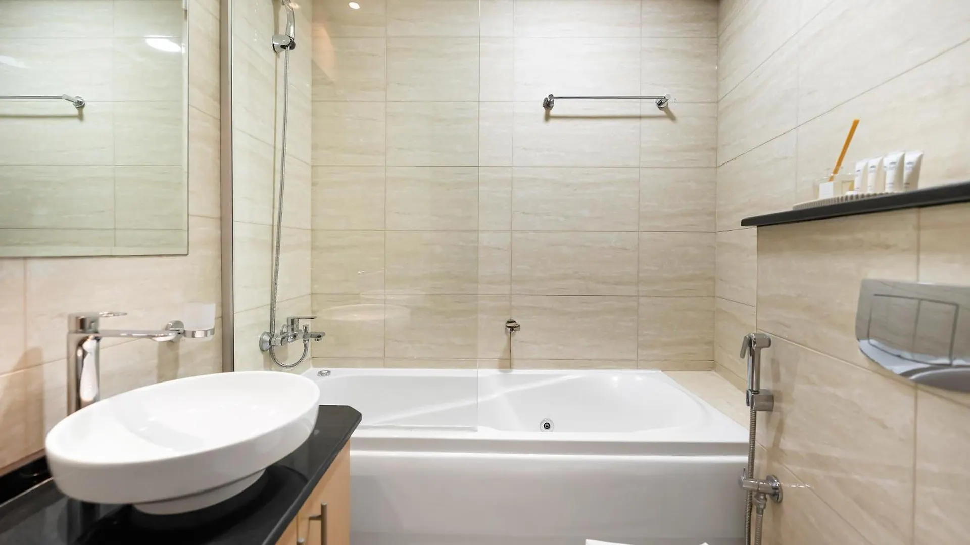 Apartment Sensational Direct Sea, Ain View And Palm Jumeirah In Dubai Marina